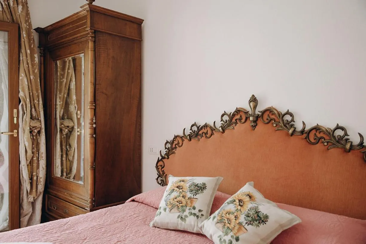 Bauernhof Agriturismo I Millepini Case Malva Italien